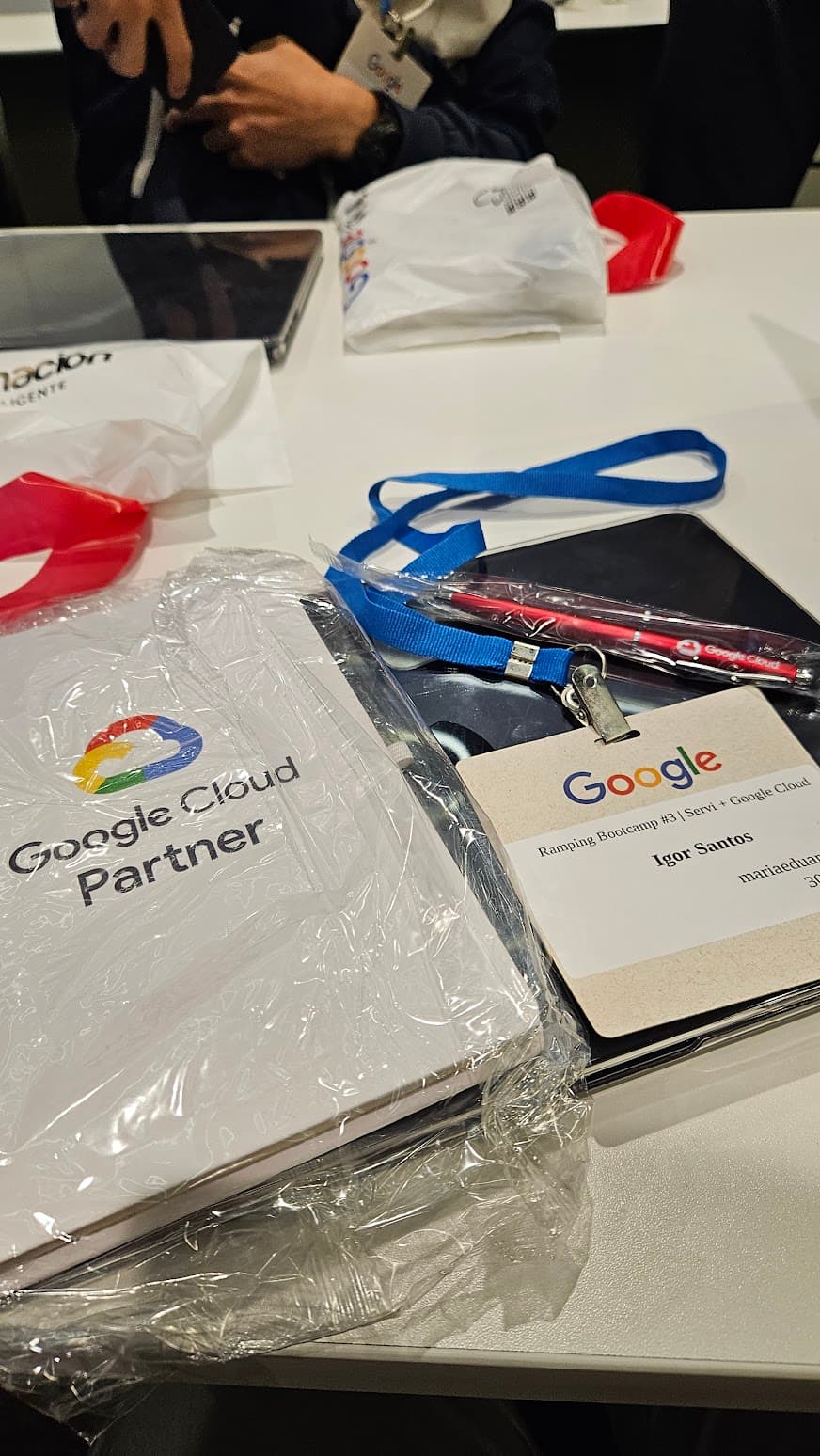 Credencial do Ramping Bootcamp #3 (Servi + Google Cloud) com nome Igor Santos